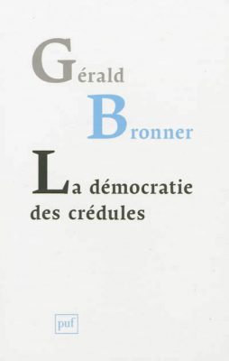 Couverture du livre La démocratie des crédules