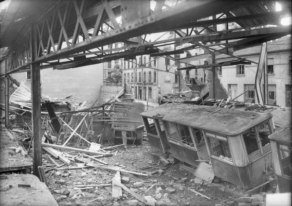 Dépôt de trams de la rue des Culattes bombardé