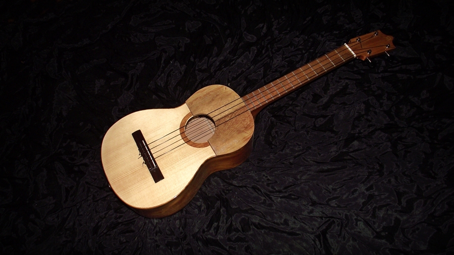 Cuatro Vénézuélien